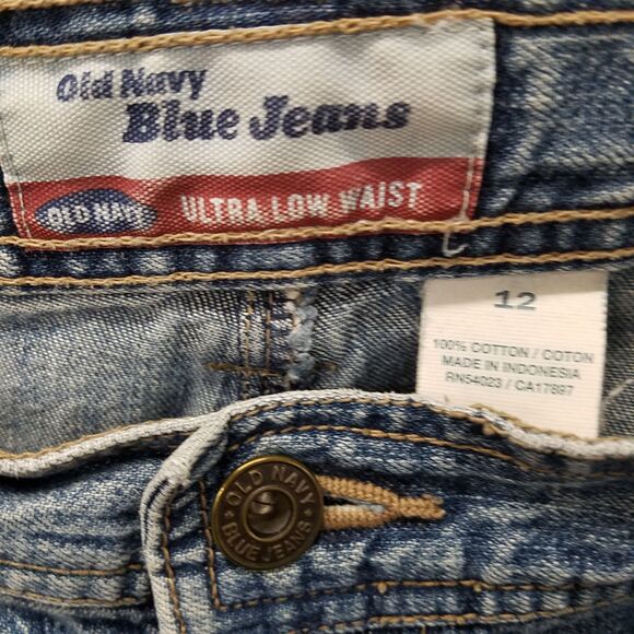 Old Navy Womens Size 12 Blue Solid Capri Denim Jeans - Picture 2 of 9
